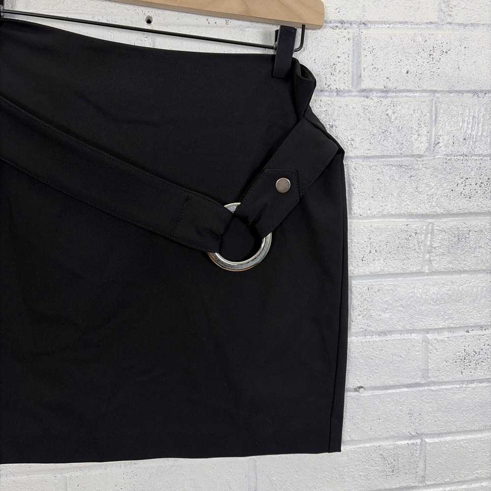 Cache Mini Skirt Womens Size 4 Black Belted Silver Ring Structured - Picture 2 of 8